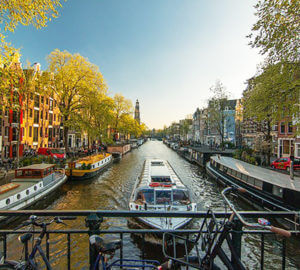 Dutch voice-over agency