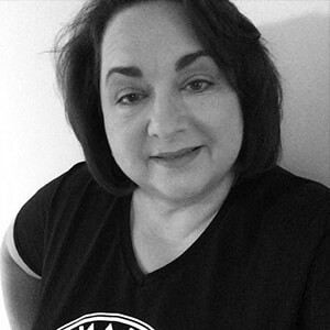 american english voice artist female