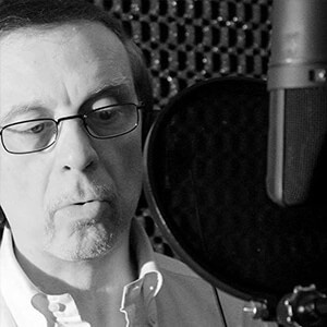 italian male voice-over artist