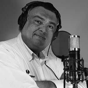 mexican spanish neutral latin american spanish male voice artist