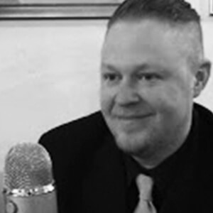 american english voiceover male