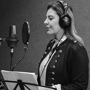 bilingual spanish italian voiceover talent female