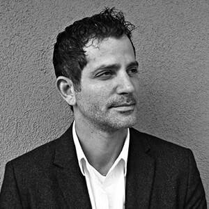 Spanish Voice over talent artist