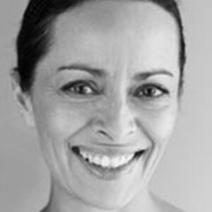 DA_F_Diana-Axelsen-Headshot