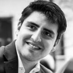 ES_LA_M_Nicolas-V-Headshot