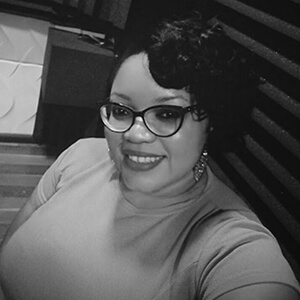 Joy O head shot