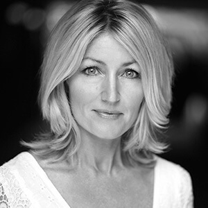 Ceri T-headshot