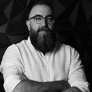 Vahik-headshot